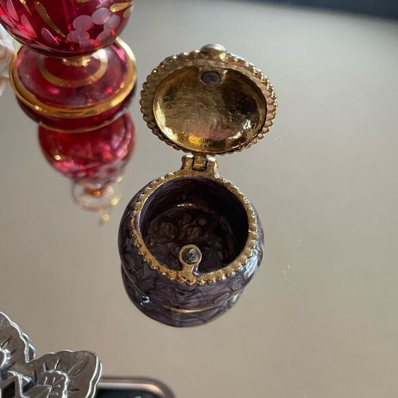 Vintage Enamel Trinket Round Box Vintage Perfume Decanter - Picture 15 of 16